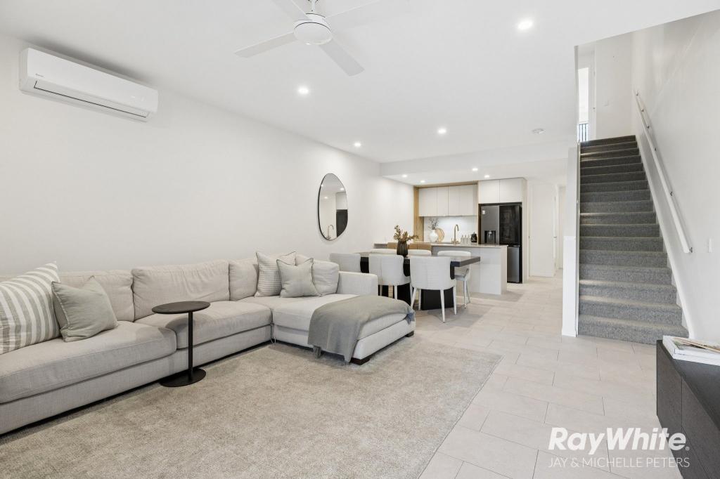 22 Cardinal Cres, Newport, QLD 4020