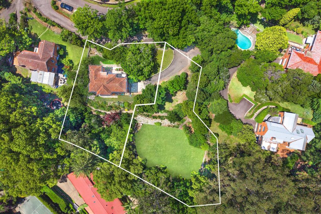 12 BLOOMSBURY AVE, PYMBLE, NSW 2073