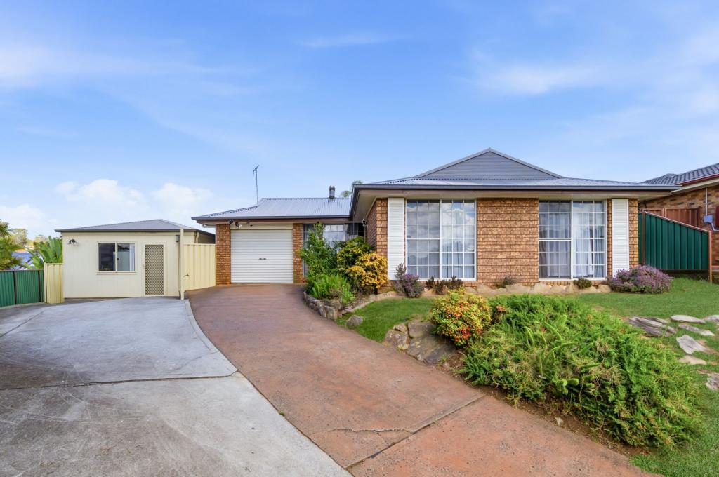3 & 3a Drood Pl, Ambarvale, NSW 2560