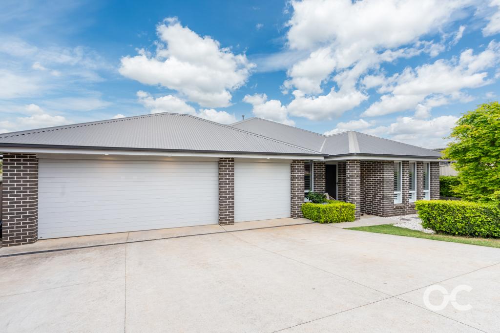 10 TURQUOISE WAY, ORANGE, NSW 2800