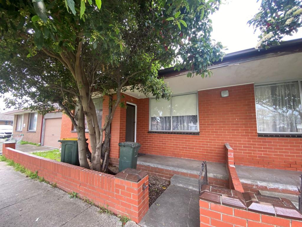 4/44 Fernadale Rd, Sunshine North, VIC 3020