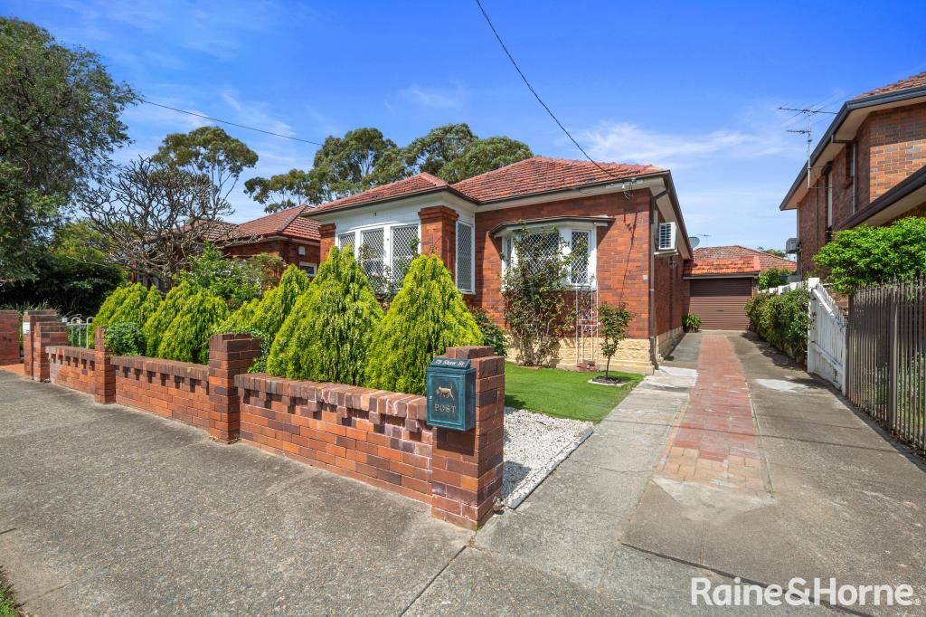 79 Shaw St, Kingsgrove, NSW 2208
