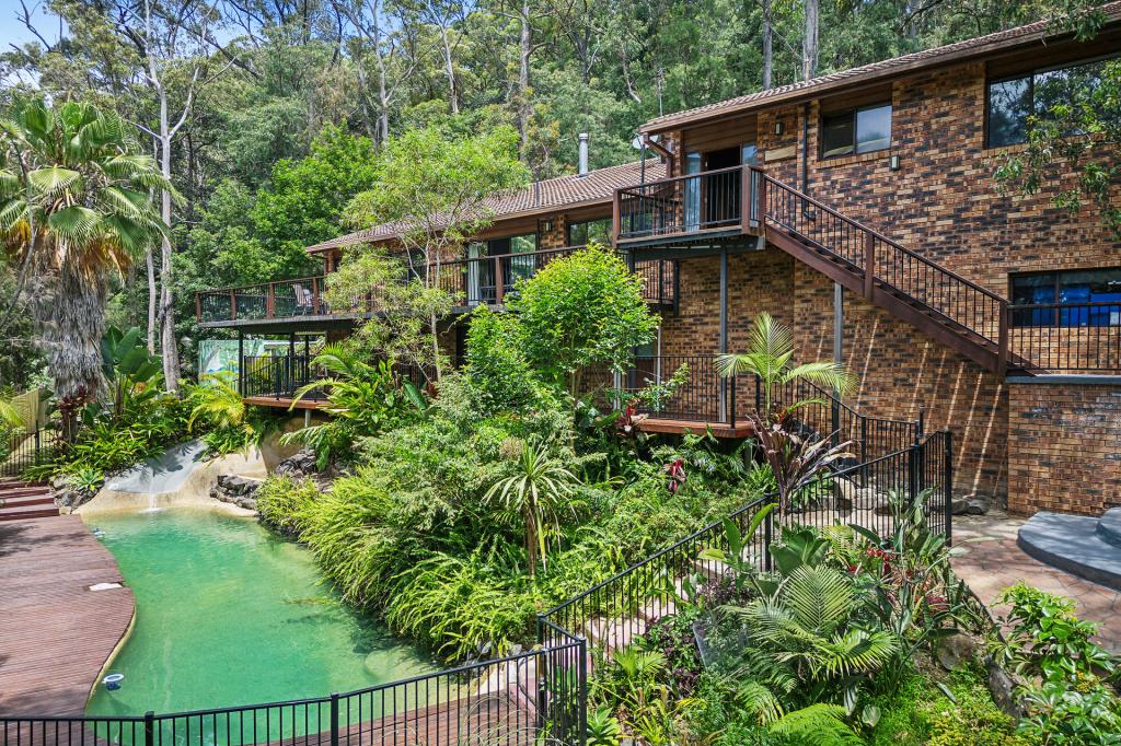 20 Bembooka Rd, Green Point, NSW 2251