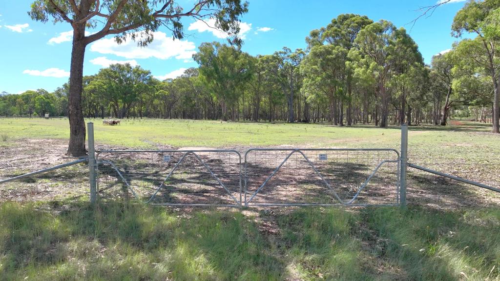 235 Marshall Way, Emmaville, NSW 2371