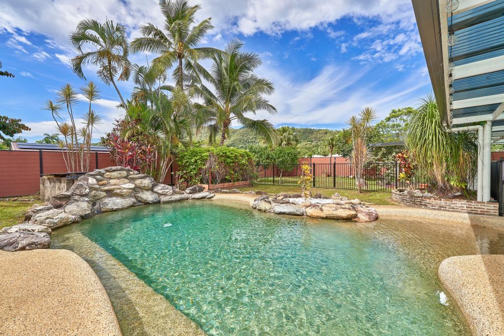 19 HUON ST, TRINITY BEACH, QLD 4879