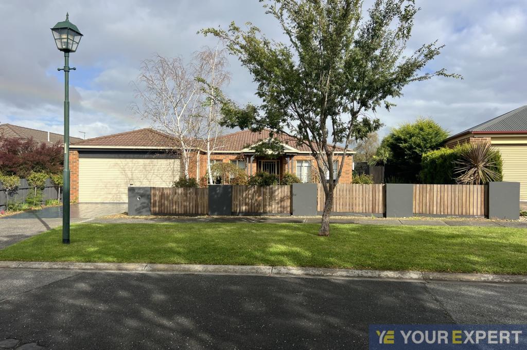 47 PARKWOOD AVE, NARRE WARREN SOUTH, VIC 3805