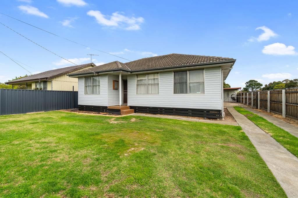 44 Overend Cres, Sale, VIC 3850