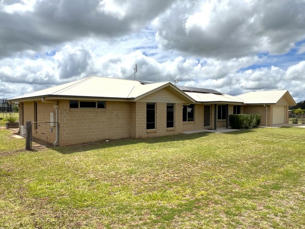 77-79 Rosella Pde, Kingaroy, QLD 4610