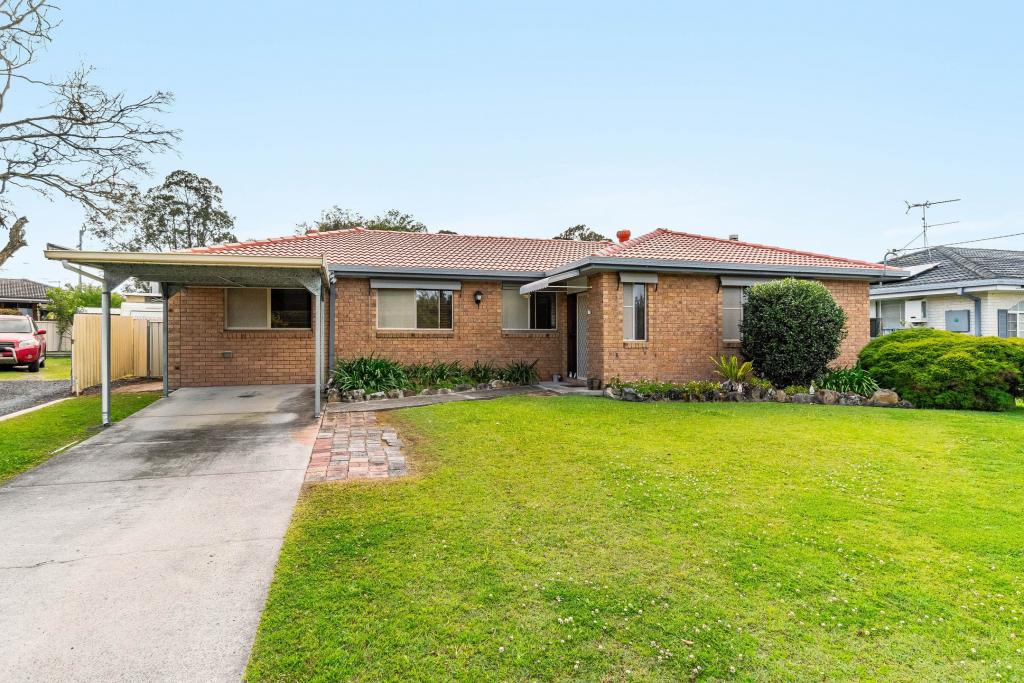 11 Sapphire Cl, Townsend, NSW 2463