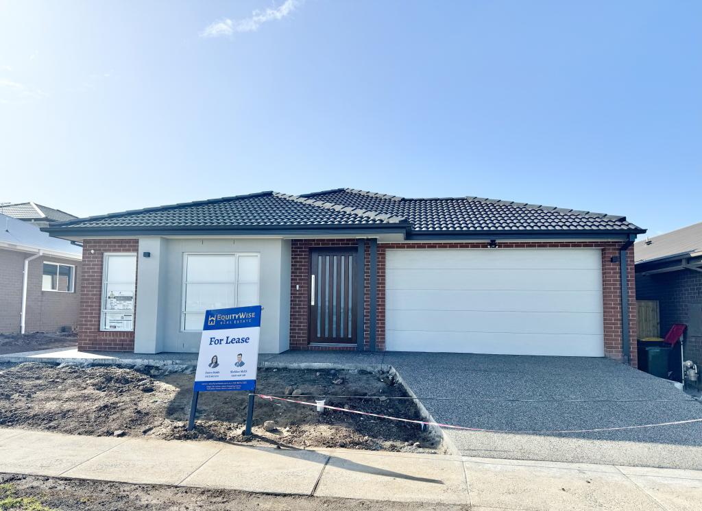 5 Minoa Rd, Manor Lakes, VIC 3024