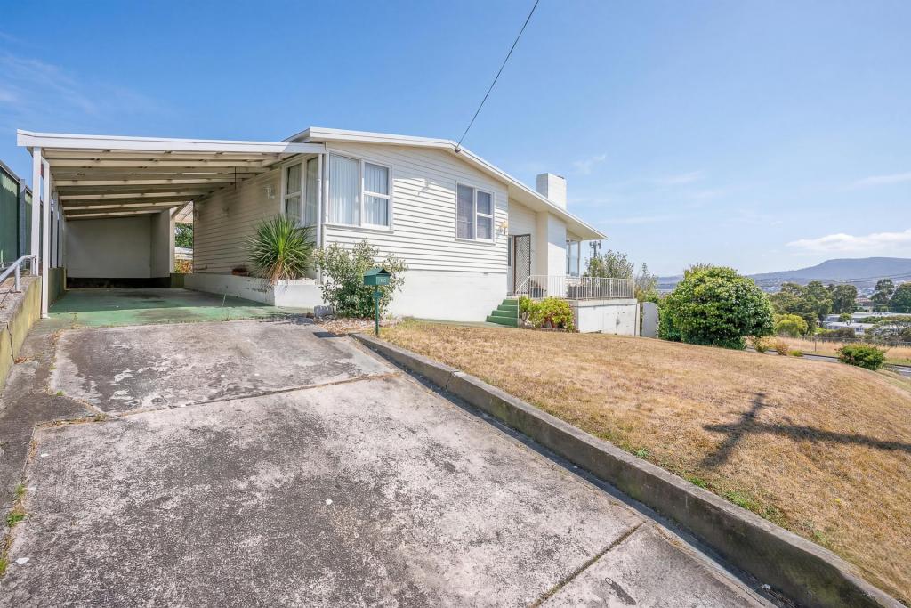 2 Dalgety St, Claremont, TAS 7011