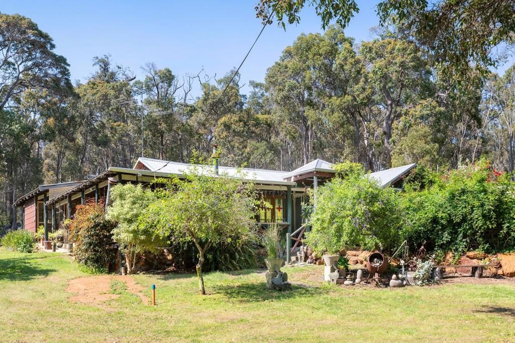 4 Rickett Rd, Cowaramup, WA 6284