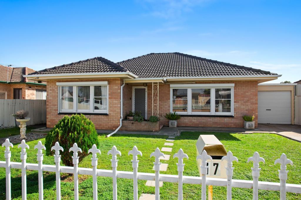 17 Hamilton Ave, Osborne, SA 5017