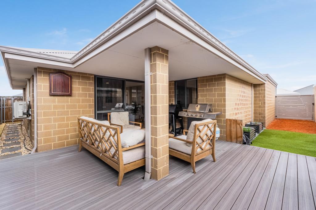 4 Hike Way, The Vines, WA 6069
