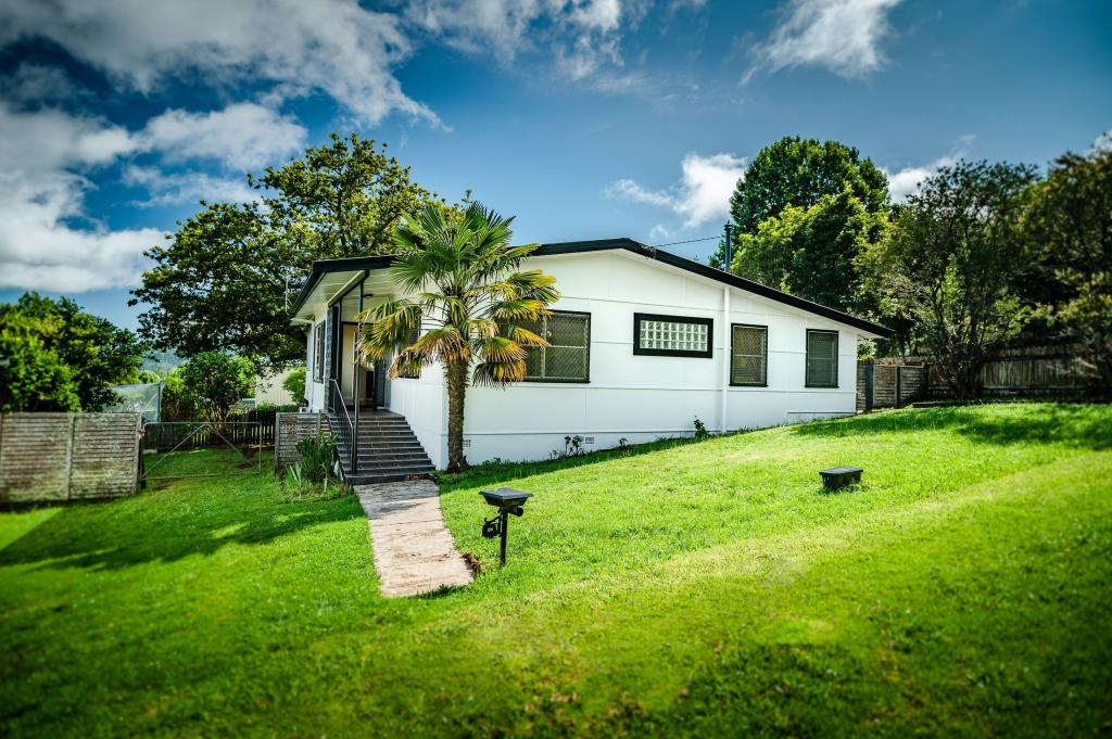 1 BANGALOW ST, DORRIGO, NSW 2453