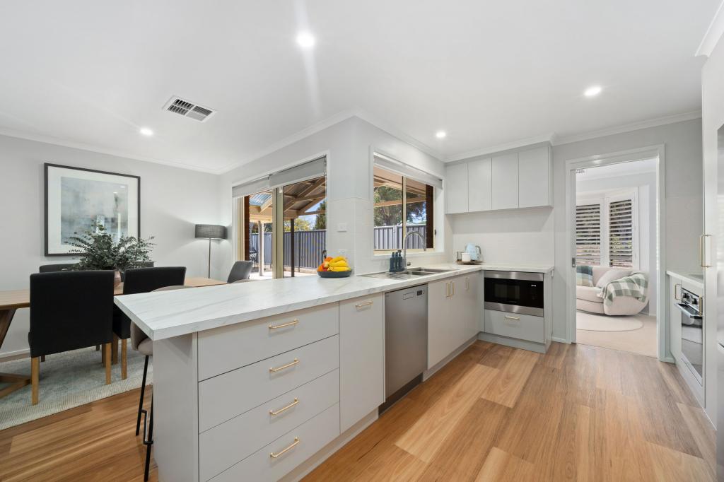 2 Durkin St, Dunlop, ACT 2615