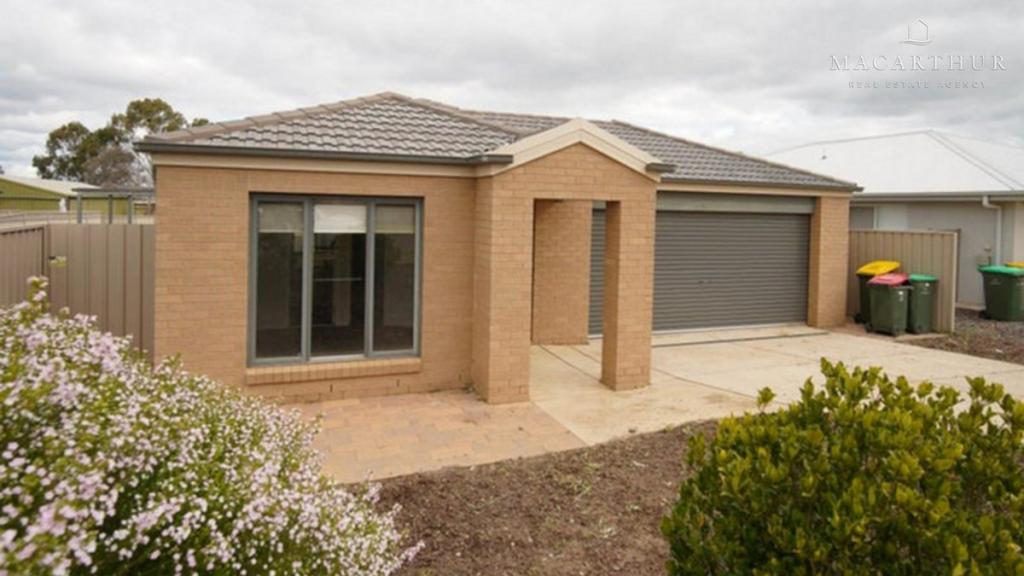 36 Bradman Dr, Boorooma, NSW 2650