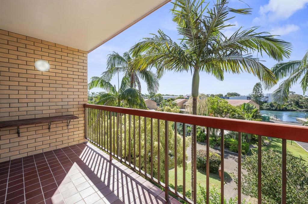 15/106 Bayview St, Runaway Bay, QLD 4216