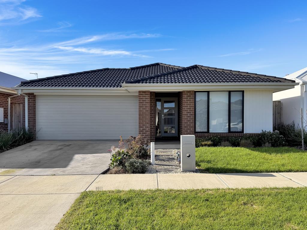 46 Montagna Cct, Armstrong Creek, VIC 3217