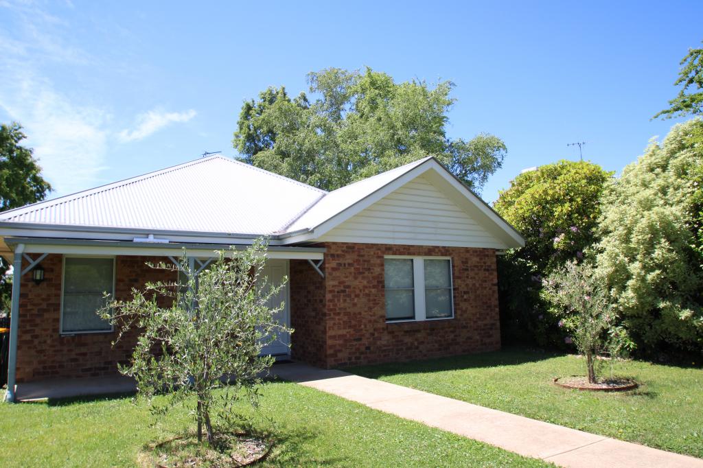 58 Sale St, Orange, NSW 2800