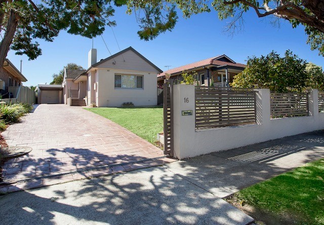 16 Robinson St, Strathfield South, NSW 2136