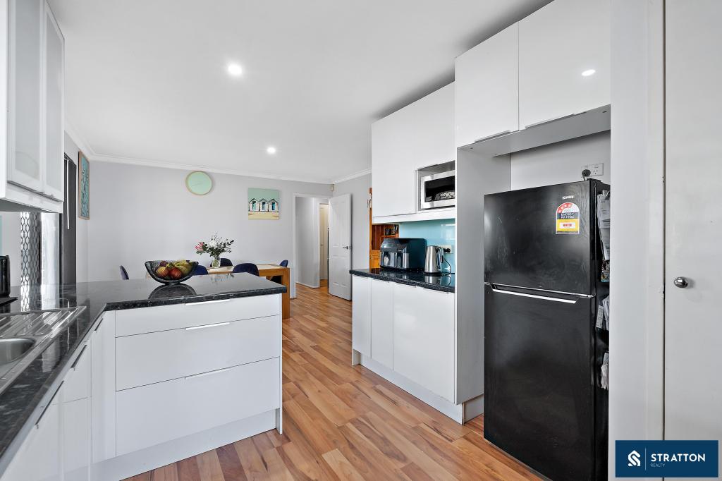 32 Rushbrook Way, Thornlie, WA 6108