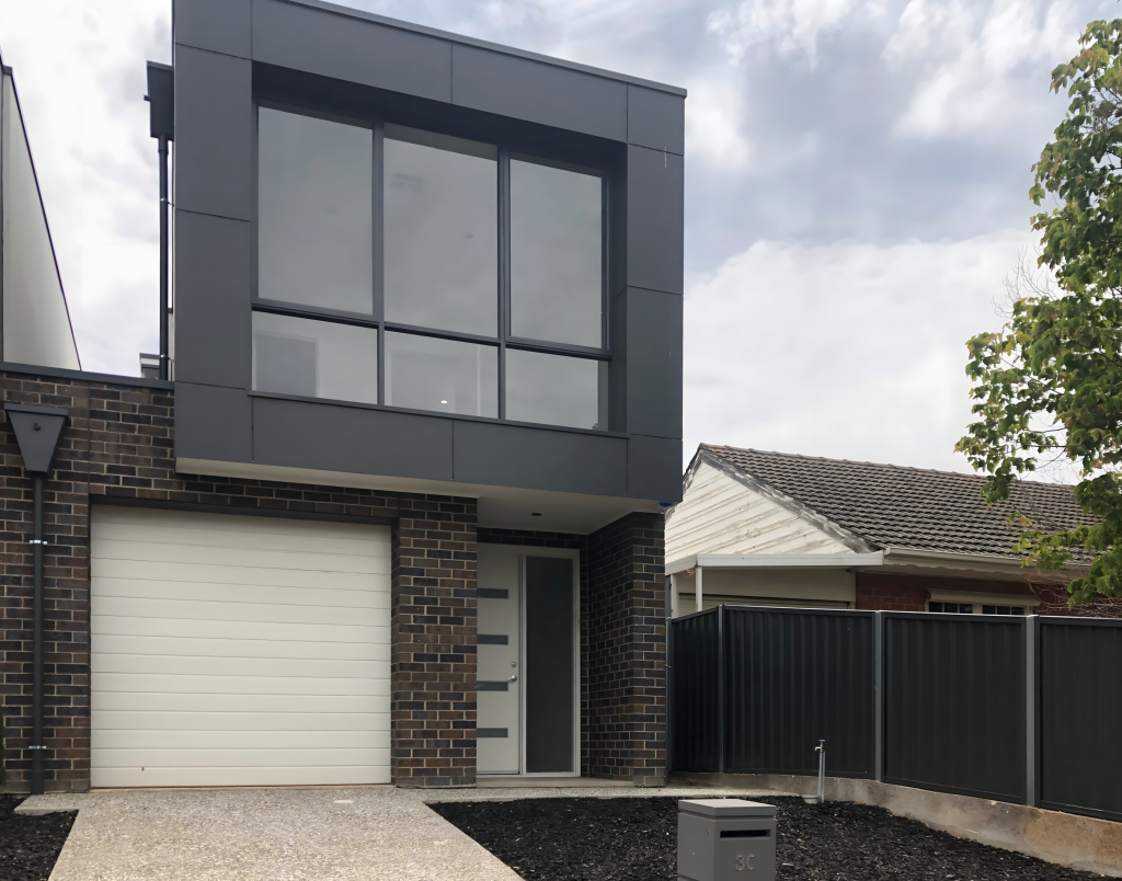 3c Labrador St, Campbelltown, SA 5074