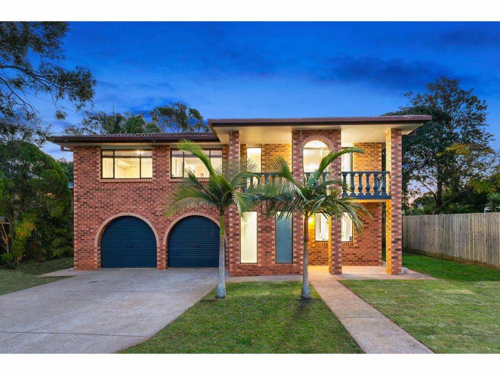 40 BIRKDALE RD, BIRKDALE, QLD 4159