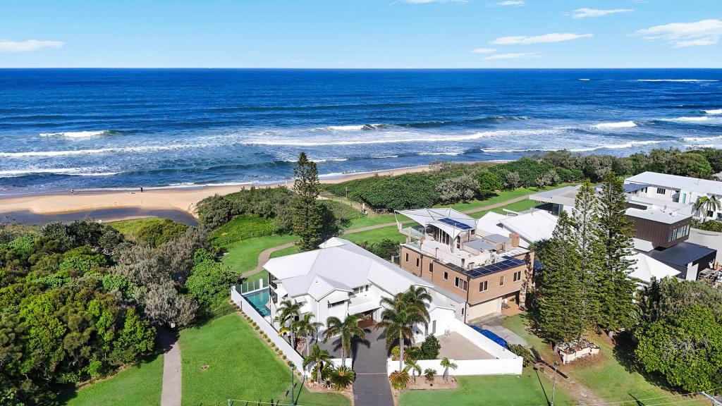 1 Beachside Ct, Shelly Beach, QLD 4551