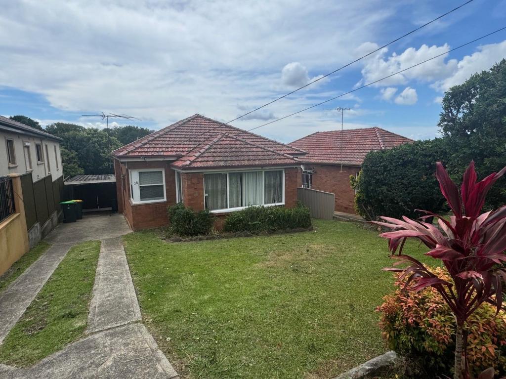 28 Arinya St, Kingsgrove, NSW 2208