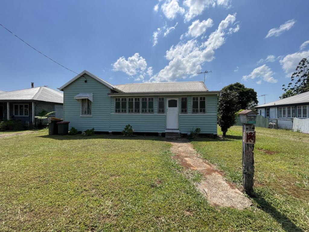 14 Wattle St, Millaa Millaa, QLD 4886