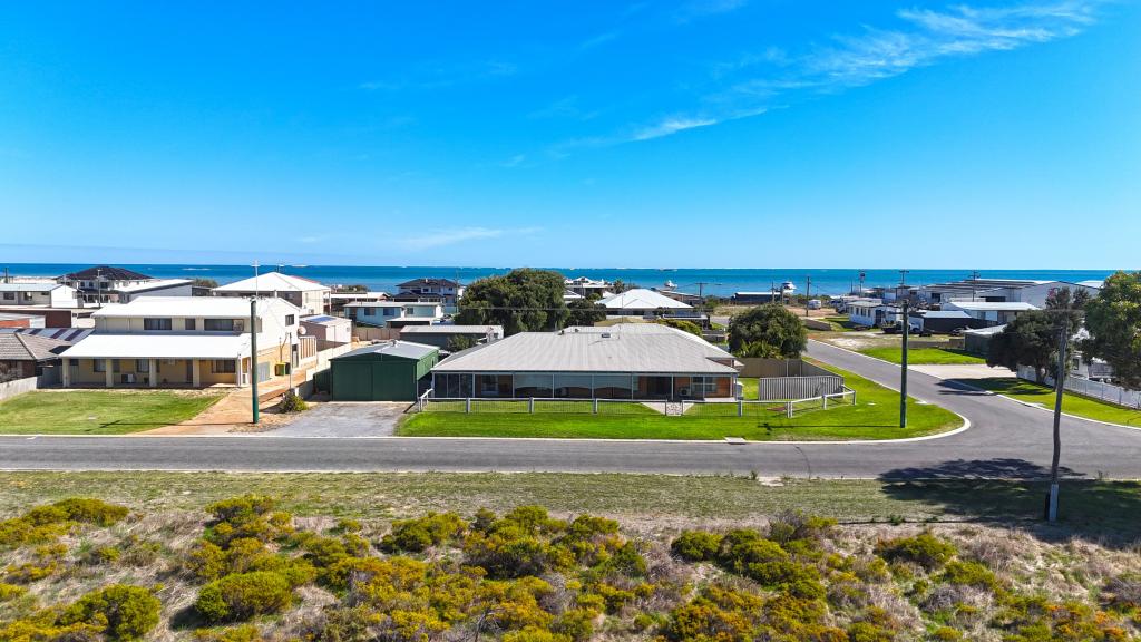 8 Toledo St, Cervantes, WA 6511