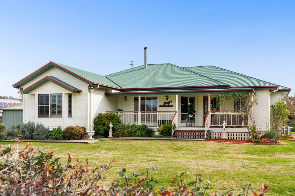 2 Andrews Ct, Hodgson Vale, QLD 4352