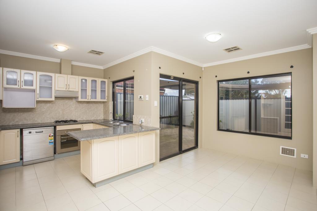5a Ramsden Way, Morley, WA 6062