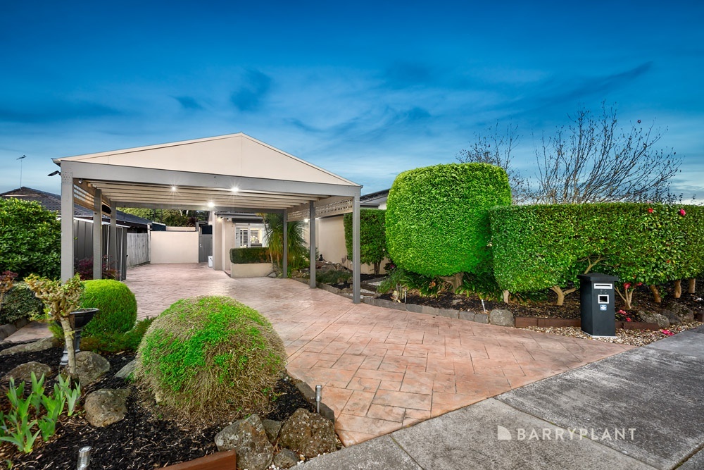 74 Frudal Cres, Knoxfield, VIC 3180