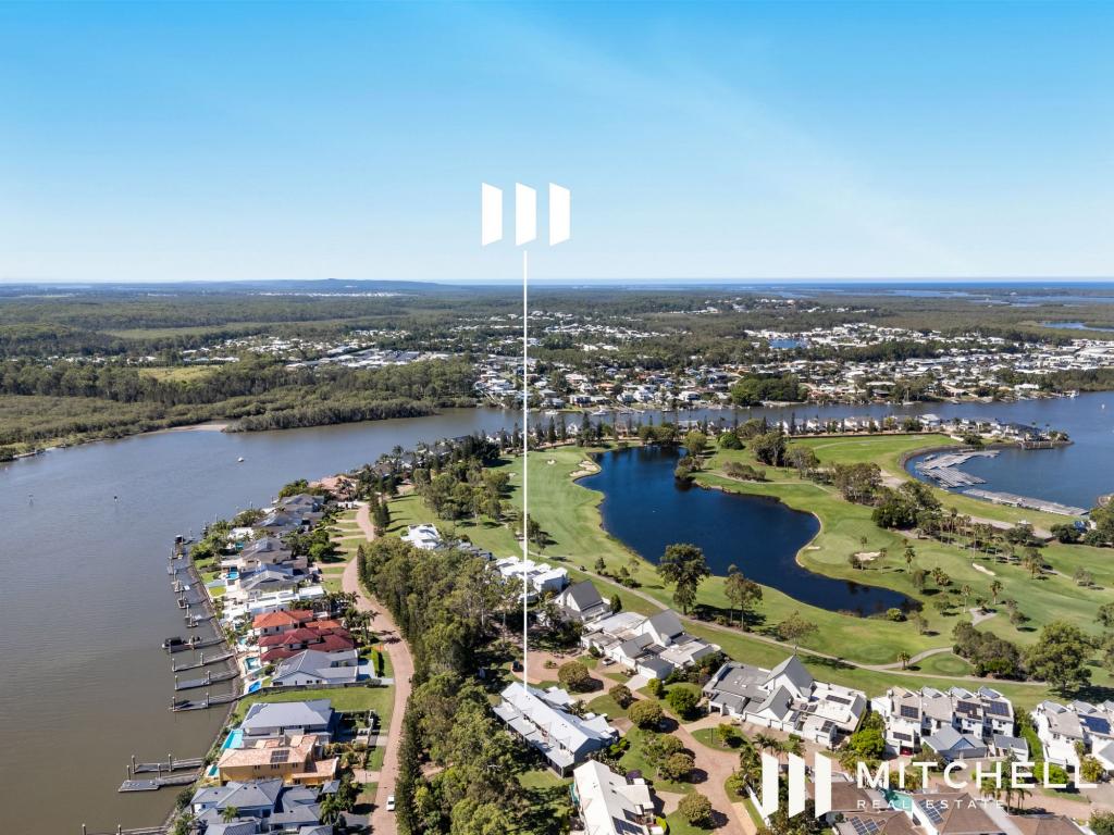 5382 Bayhill Tce, Hope Island, QLD 4212