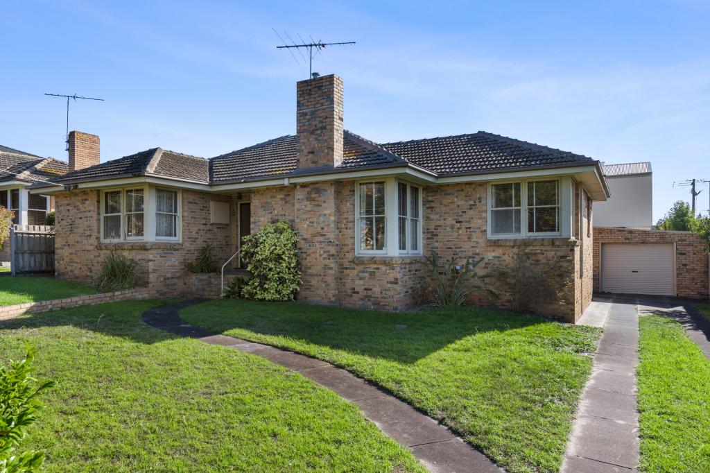 2b Norman Ct, Highton, VIC 3216