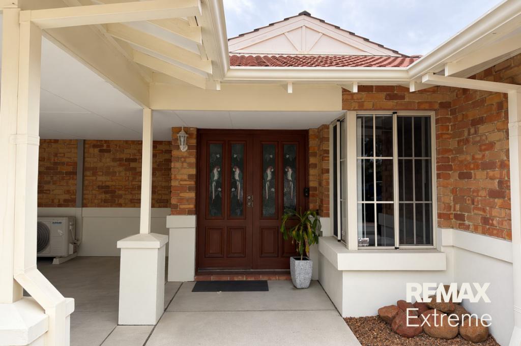 2 Santa Anna Mews, Currambine, WA 6028