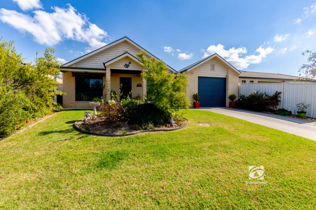 3/1 Riviera Cl, Paynesville, VIC 3880