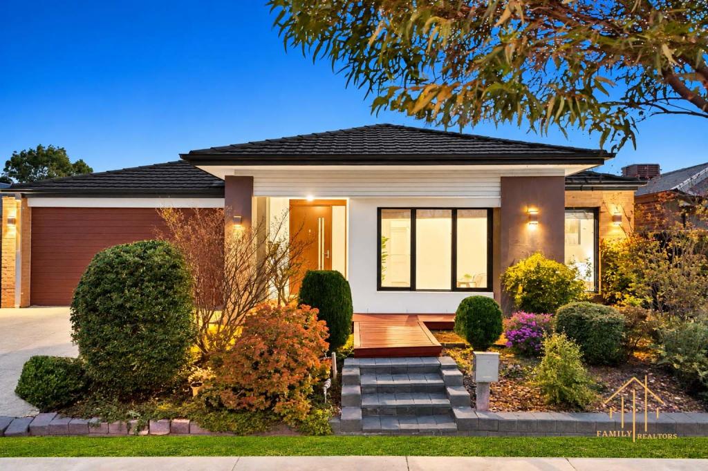 16 Verve Cct, Cranbourne West, VIC 3977