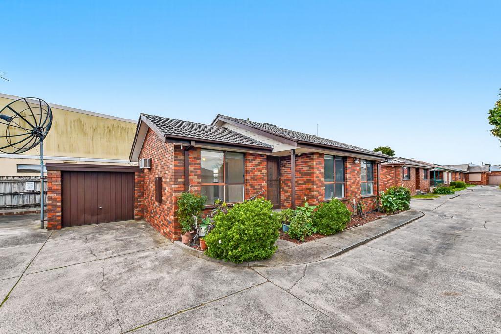 2/28 Stud Rd, Dandenong, VIC 3175