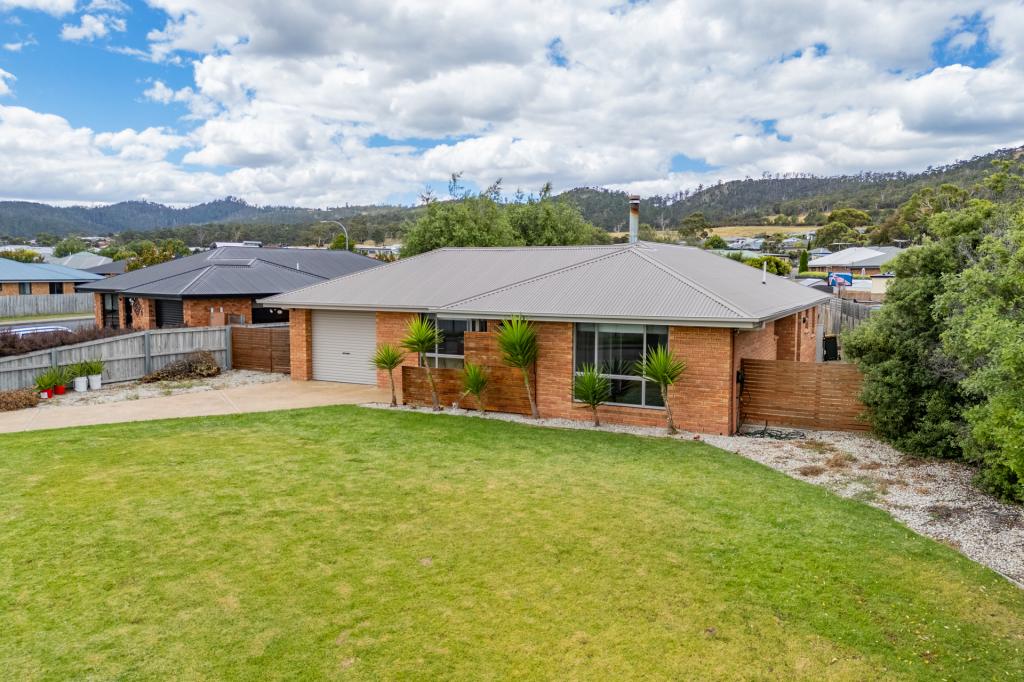 12 Clarence Cres, Rokeby, TAS 7019