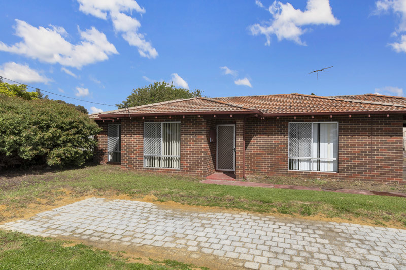 42 Breaden Dr, Cooloongup, WA 6168