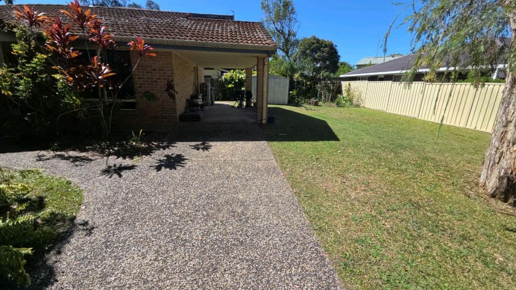 36 Kowonga St, Pacific Paradise, QLD 4564