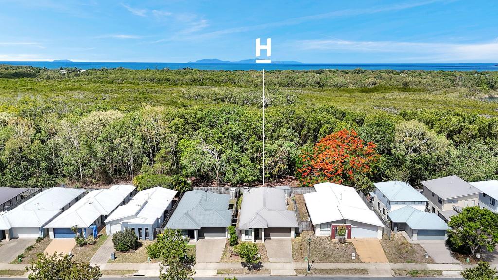 23 WARILLA VIEW, BLACKS BEACH, QLD 4740