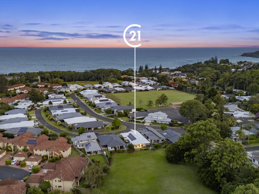 1 Mackerel Cres, Korora, NSW 2450