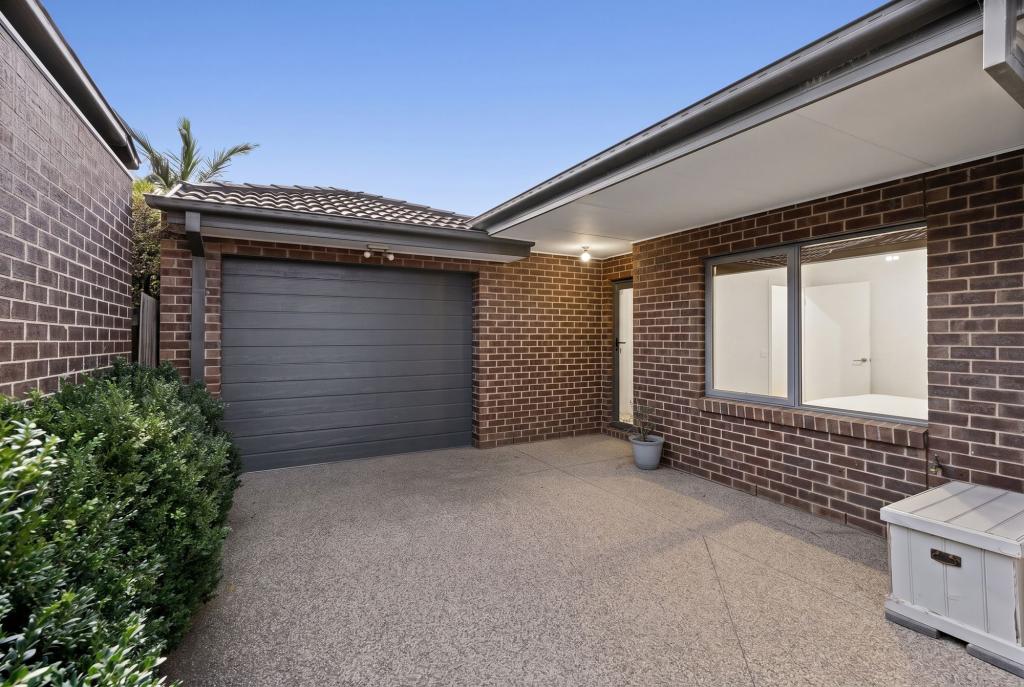 3/66 Corrigan Ave, Brooklyn, VIC 3012