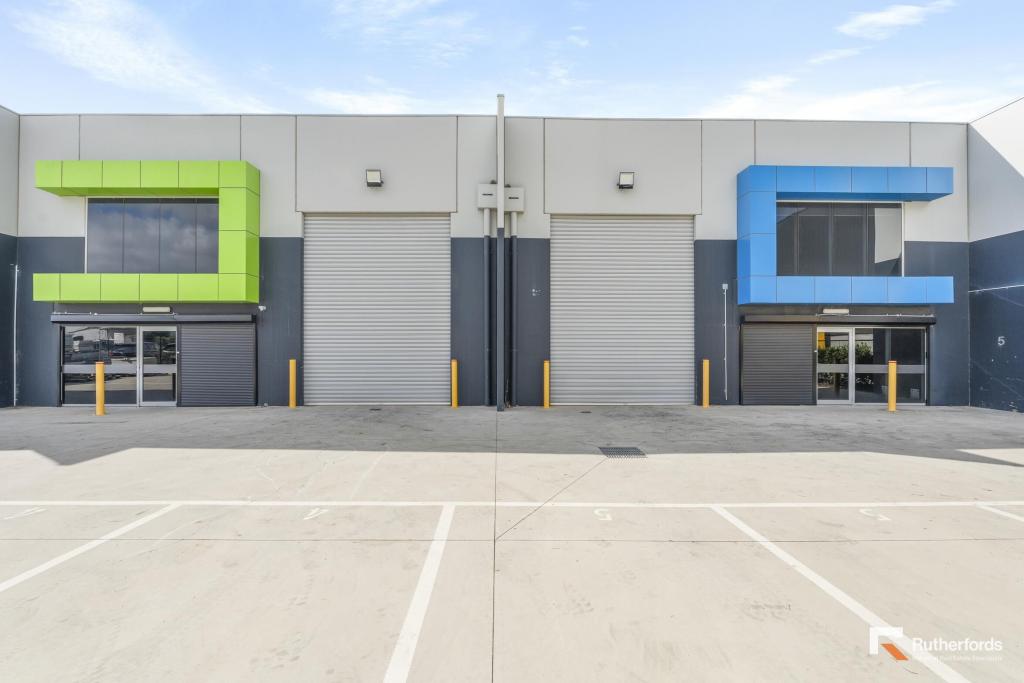 4 & 5/15 Logic Ct, Truganina, VIC 3029