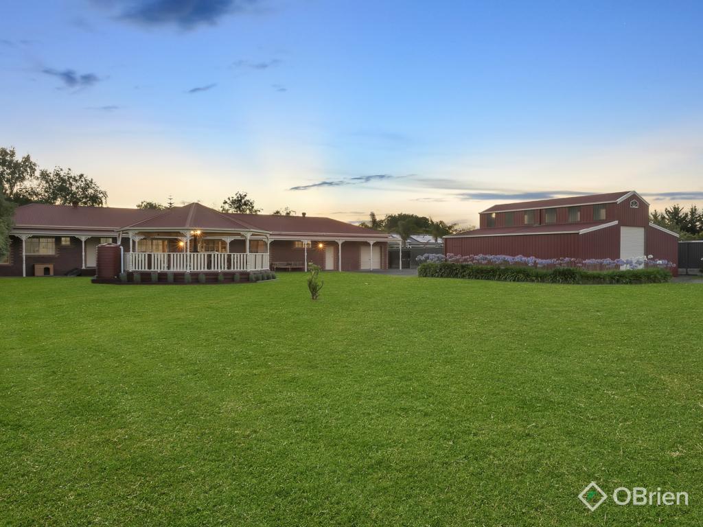 62 Earlston Cct, Cranbourne, VIC 3977