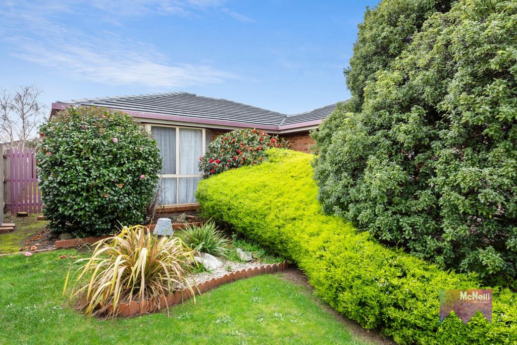 38 Waltham Dr, Mornington, VIC 3931